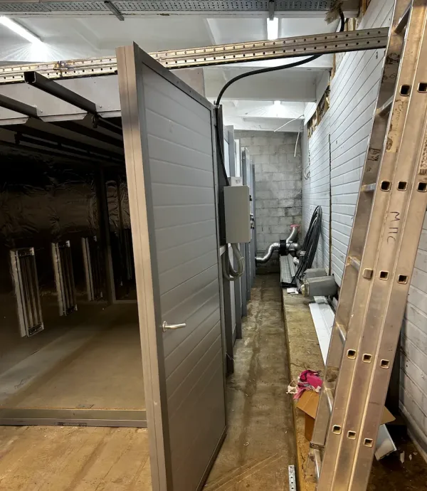 Производственный процесс на заводе металлоконструкций - кадр 1